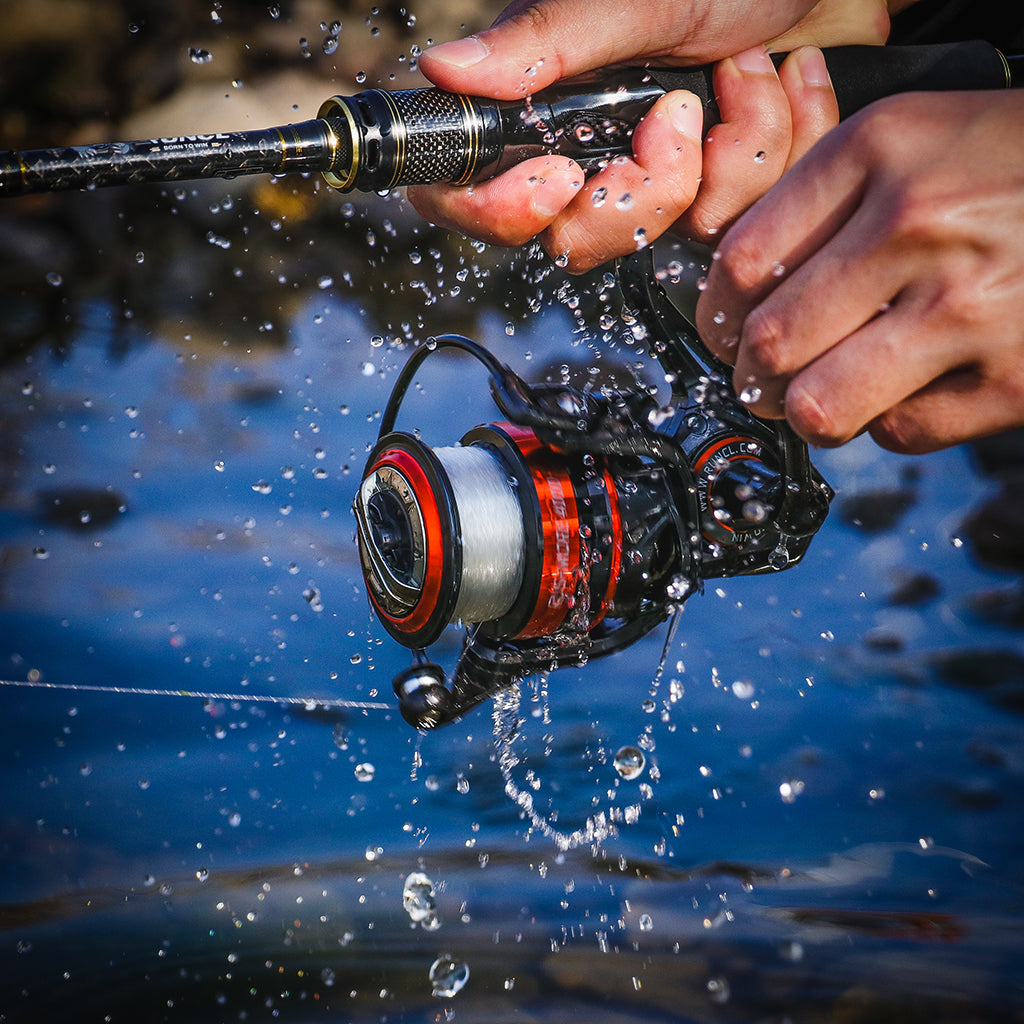 2017 best saltwater spinning reel Reels with Full Aluminum Body Available in a wide range of sizes from a compact 2500 perfect for inshore fishing Reviews of the 2 Best